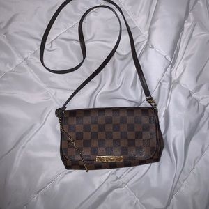 Louis Vuitton Favorite PM